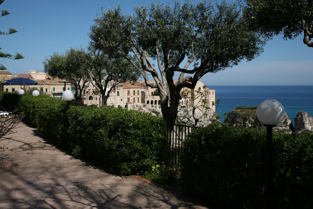 Mansarda Villa Alf Di Vito Tropea Δωμάτιο φωτογραφία