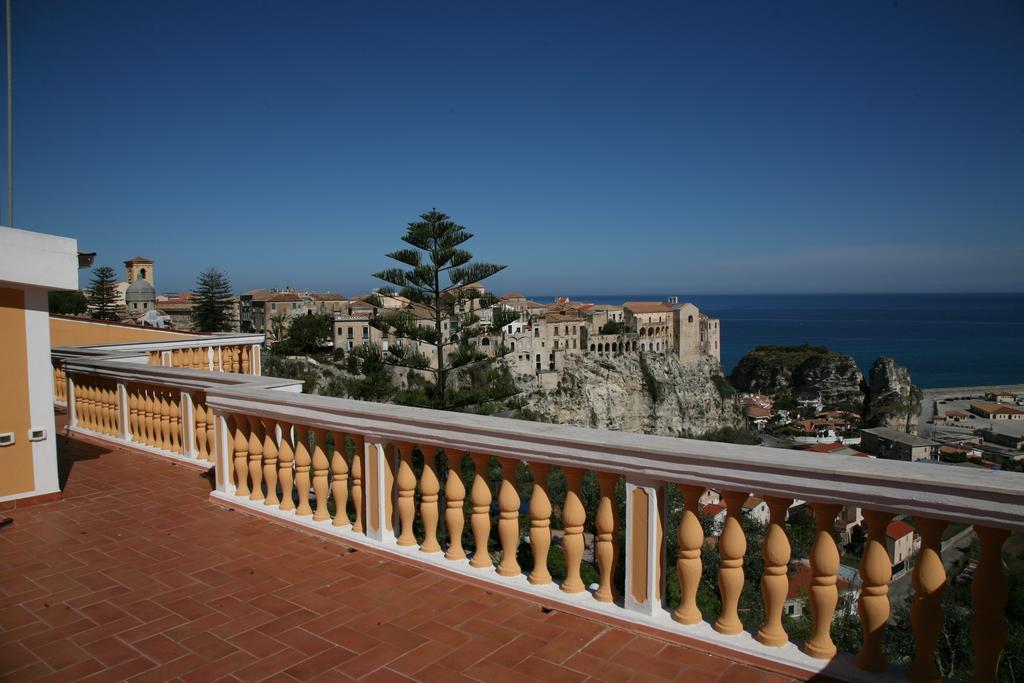 Mansarda Villa Alf Di Vito Tropea Δωμάτιο φωτογραφία